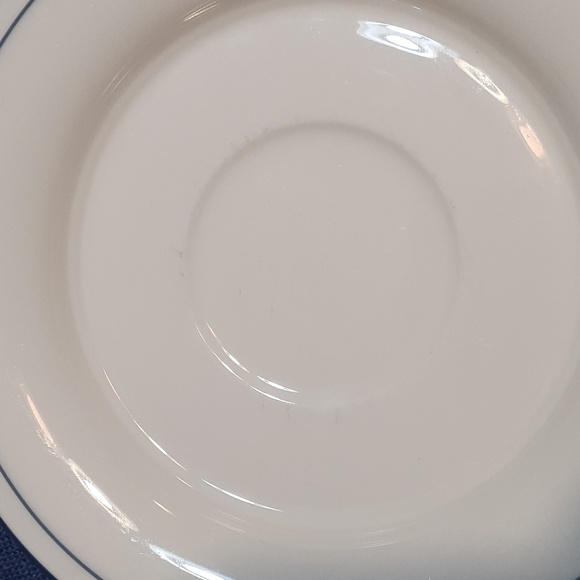 Lenox Chinastone blue pinstripes cups and saucers - Picture 8 of 16